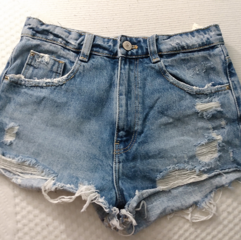 Short's
